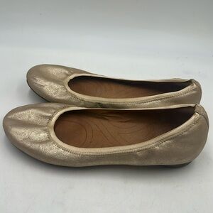 Indigo by Clarks 61131 Plush Dot Leather Ballet Slip On 8.5m